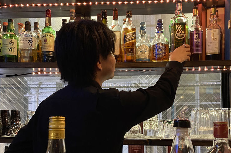 カフェ　バー　ダイニングバー　学芸大学駅　カジュアルバー　イベントスペース　レンタルスペース　サルゥ　お家バーテンダー　一日店長